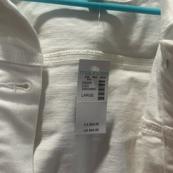 NWT Maurice’s White Denim Jacket - Picture 2 of 3